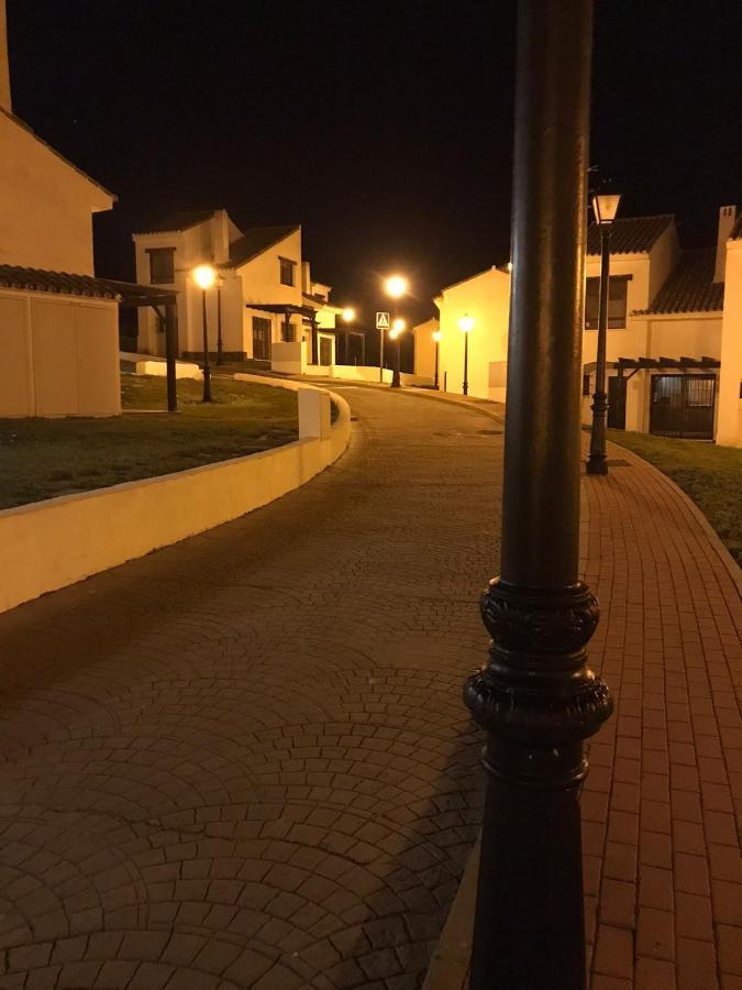 Sierra El Retiro Βίλα Σεβίλλη Εξωτερικό φωτογραφία