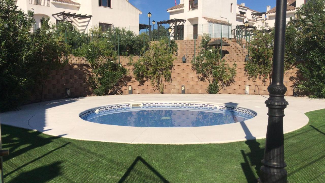 Sierra El Retiro Βίλα Σεβίλλη Εξωτερικό φωτογραφία