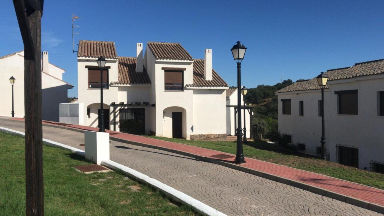 Sierra El Retiro Βίλα Σεβίλλη Εξωτερικό φωτογραφία